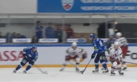 Шайба Романа Старченко — в ТОП-10 лучших голов 1/8 плей-офф КХЛ