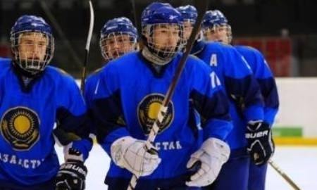Юниорская сборная Казахстана проиграла «Снежным Барсам»