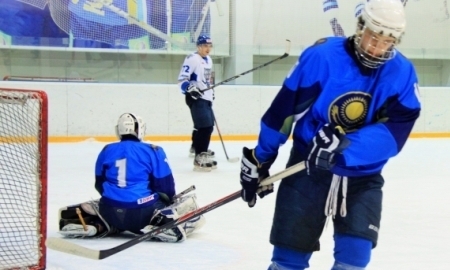 Фоторепортаж с товарищеского матча Казахстан U-18 — «Снежные Барсы» 5:9