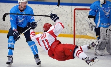 Фоторепортаж с трех матчей серии плей-офф «Иртыш» — «Арыстан» 4:1