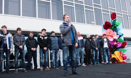 Игроки «Казцинк-Торпедо» встретились с болельщиками на празднике Наурыз