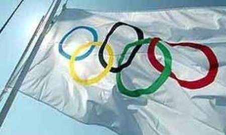 По тысяче долларов вручил аким СКО участникам Олимпийских и Паралимпийских Игр