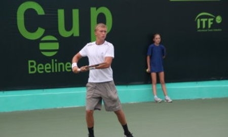 Евсеев вышел во 2-й круг одиночного разряда турнира серии ITF в Шымкенте