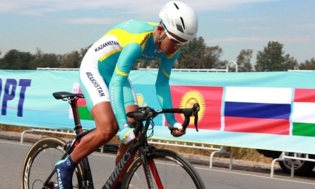 В Талдыкоргане продолжается чемпионат Казахстана в многодневной шоссейной гонке среди юниоров