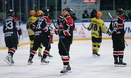 Фоторепортаж с матча финальной серии плей-офф ВХЛ «Рубин» — «Сарыарка» 3:1