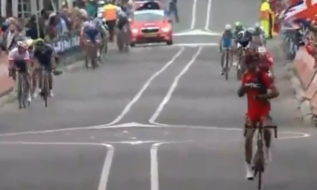 Видео финиша «Amstel Gold Race» с участием Гаспаротто