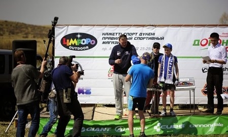 ХК «Казцинк-Торпедо» наградил участников велопробега