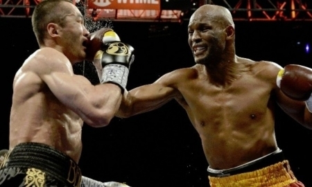 Независимый орган рассмотрит действия судьи боя Шуменов — Хопкинс