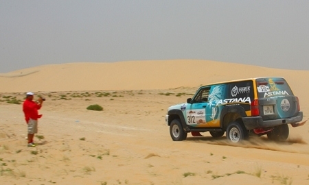 Экипаж «Астаны» финишировал на втором этапе ралли в Катаре
