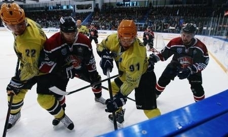 ВХЛ назначила арбитров на пятый матч финальной серии «Рубин» — «Сарыарка»