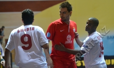 И жнец, и швец, и на дуде игрец...