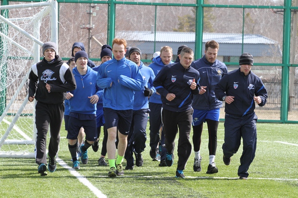 Сборная Казахстана по хоккею провела первую тренировку