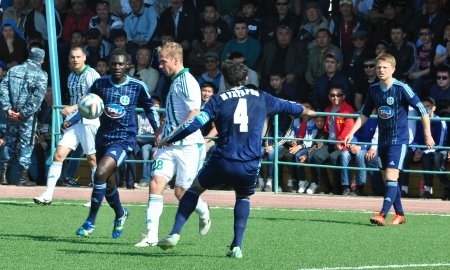 Напервомаились