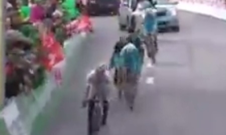 Видео финиша Фульсанга и Нибали на третьем этапе «Тура Романдии»