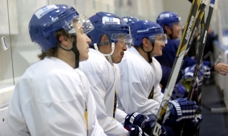 Казахстанские хоккеисты проиграли французам