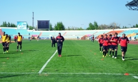 Матч «Лашын» — «Шахтер» перенесен в Караганду