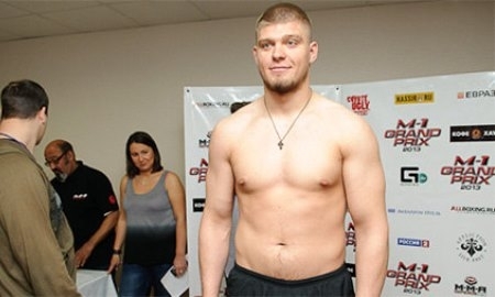 Денис Смолдарев настроен на упорный поединок в Астане