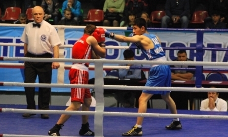 Шесть казахстанских боксеров вышли в финал МТ в Хабаровске