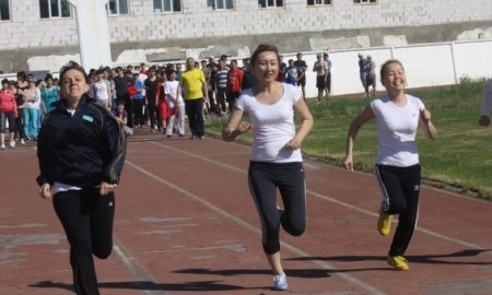 Уральские чиновники сдают президентские нормативы по спорту