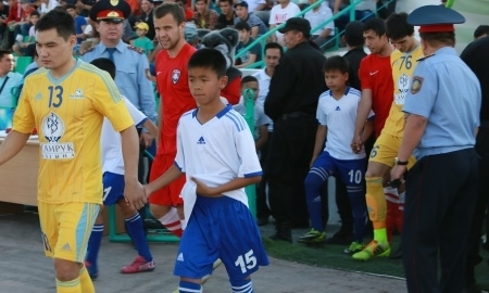 Фоторепортаж с матча Премьер-Лиги «Кайсар» — «Астана» 1:0