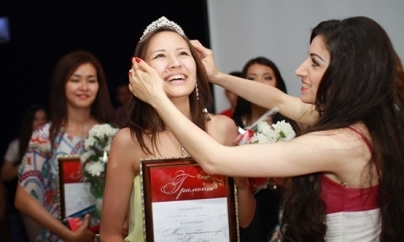 Болельщики выбрали «Мисс ФК „Актобе“ 2014»