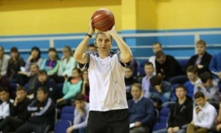 «Алматы» возглавил российский тренер Александр Чернов