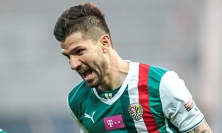 <strong>«Шахтер» предлагает игроку сборной Словении 25000 евро в месяц </strong>