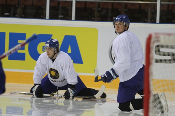 Сборная Казахстана провела первую тренировку в Минске