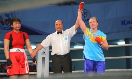 В Алматинской области стартовали поединки женского международного турнира по боксу