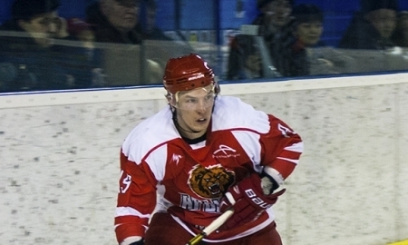 Кумеляускас пополнил состав ХК «Алматы»