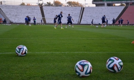 Казахстан проигрывает венграм по итогам первого тайма