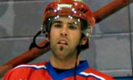 Канадcкий хоккеист Карл Фурнье едет в Казахстан