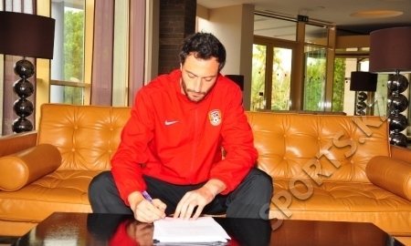 Фернандес подписал контракт с клубом Португальской Премьер-Лиги