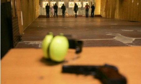 Казахстанский пограничник занял первое место по стрельбе на турнире в Москве