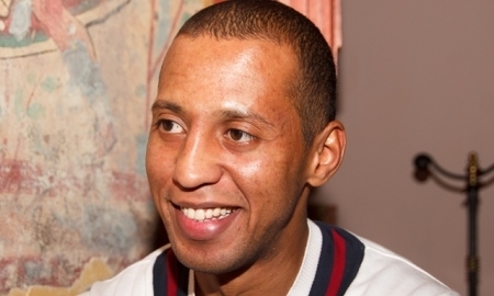 «Кайсар» подписал контракт с Александром Алумоной