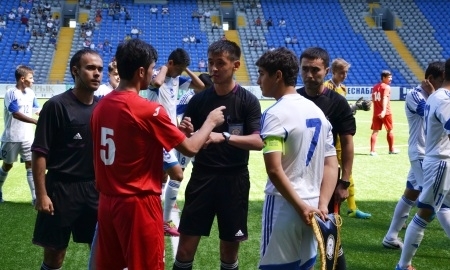 Фоторепортаж с матча за третье место на Кубке Президента РК Казахстан — Таджикистан 1:1, пен 3:4