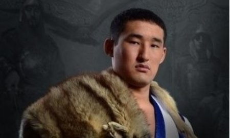 Победителя «Казахстан Барысы — 2014» встретили в Семее