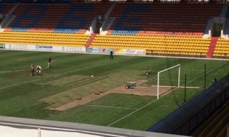 Центральный стадион Актобе готовится к еврокубкам 