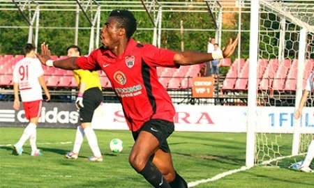 Серж Дебле: «Мы должны быть единым кулаком»