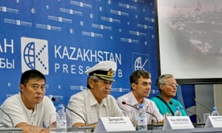 Участники регаты «Балхаш-2014» преодолели 350 км водного пути на парусниках