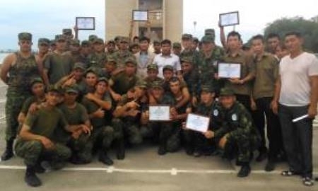 В Кызылорде прошли спортивные состязания между солдатами и призывниками