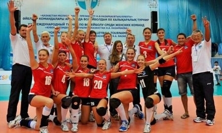 Женская сборная Казахстана стартует на Кубке Ельцина