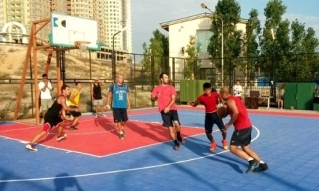 В Актау завершился турнир по стритболу
