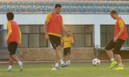 Видео тренировки «Кайрата» перед матчем Лиги Европы против «Кукеси»