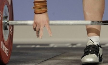 Казахстанские тяжелоатлеты завоевали максимально возможное количество лицензий на II Юношеские Олимпийские игры