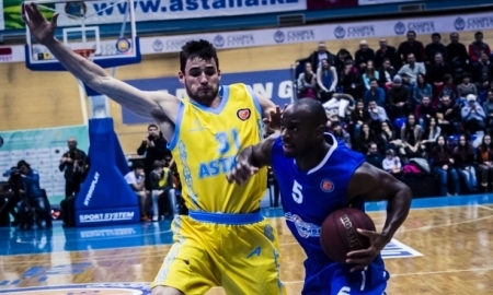 Анатолий Колесников продлил контракт с «Астаной» 