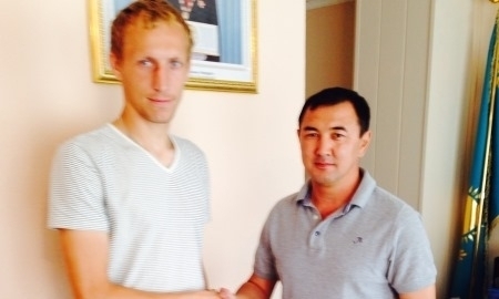 Садовничий стал казахстанцем