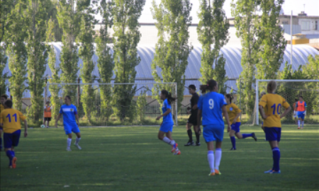Шымкентские футболистки готовятся к финалу республиканского турнира