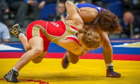 В Астане чествовали серебряную призерку Чемпионата мира по борьбе среди кадетов