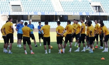 Cтартовые составы «Эсбьерга» и «Кайрата»